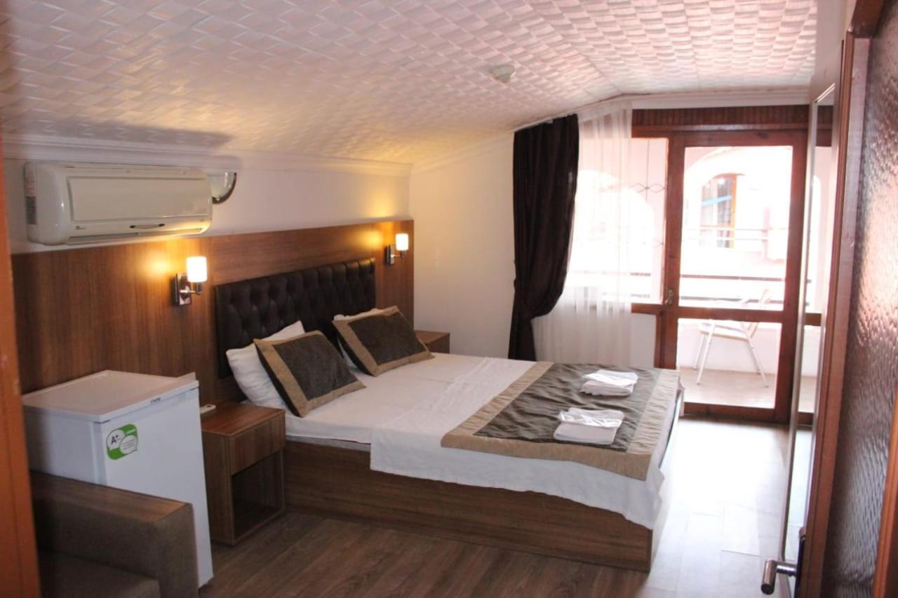 Diamond City Resort Hotel บูยูกเชกเมเช ภายนอก รูปภาพ