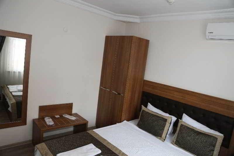 Diamond City Resort Hotel บูยูกเชกเมเช ภายนอก รูปภาพ