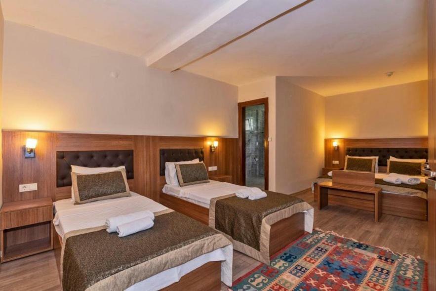 Diamond City Resort Hotel บูยูกเชกเมเช ภายนอก รูปภาพ