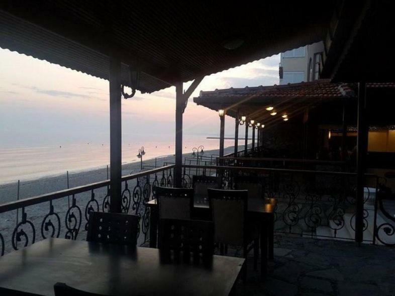 Diamond City Resort Hotel บูยูกเชกเมเช ภายนอก รูปภาพ